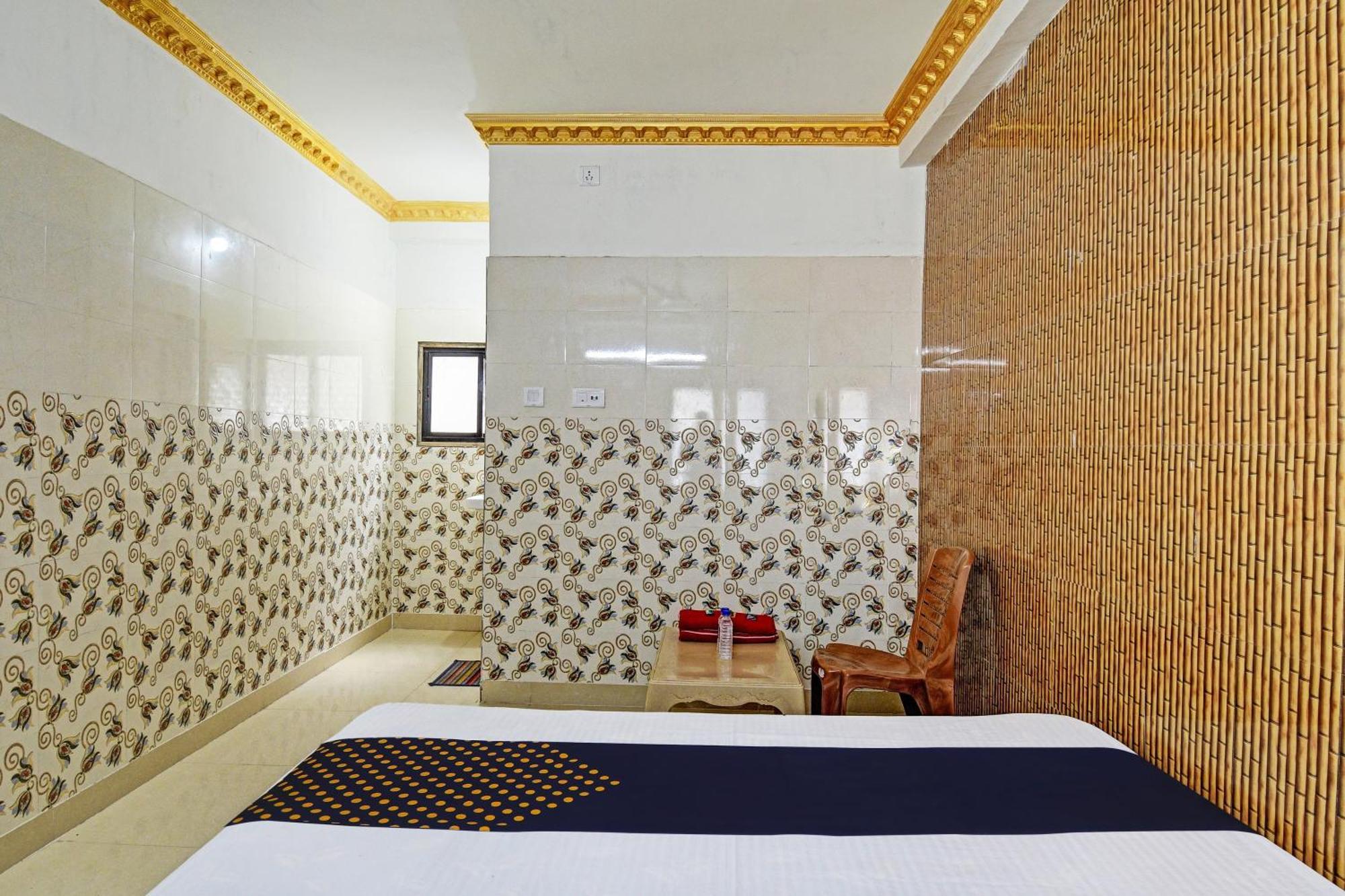 Hotel O Sri Ram Guest House Puri Buitenkant foto
