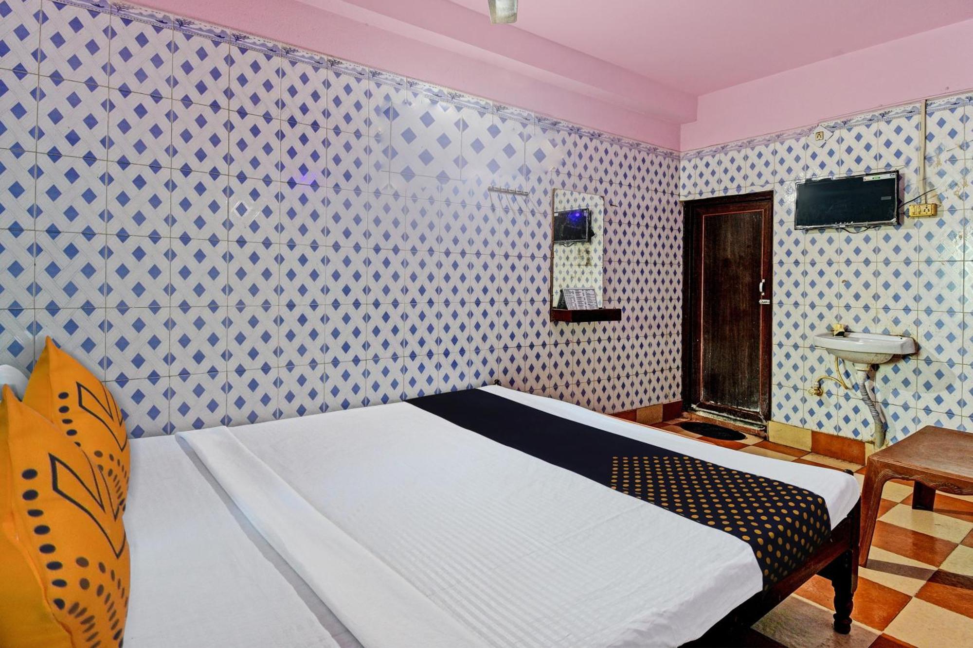 Hotel O Sri Ram Guest House Puri Buitenkant foto